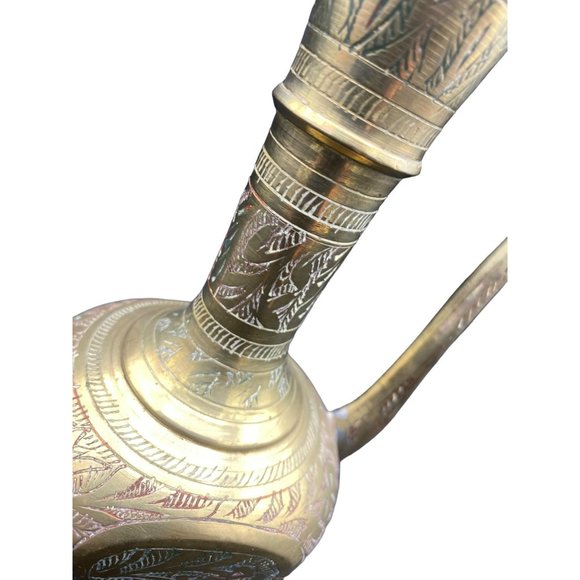 Vintage Etched Brass Tea pot Pitcher Genie Lamp 10" - Picture 6 of 12